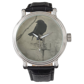 Gothic Crow auf Cross Armbanduhr