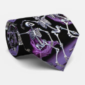 Gothic Dancing Skelette Lila Hochzeit Krawatte (Gerollt)