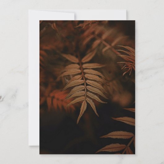 Gothic Dark Orange Blätter Hochzeit im Herbst Hand Einladung (Rückseite)