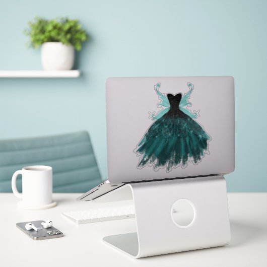 Gothic Fairy Aquamarin Gown | Deep Midnight Green Aufkleber (Laptop auf Schreibtisch)