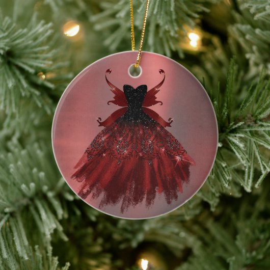 Gothic Fairy Crimson Gown | Deep Radiant Red Sheen Keramik Ornament (Baum)