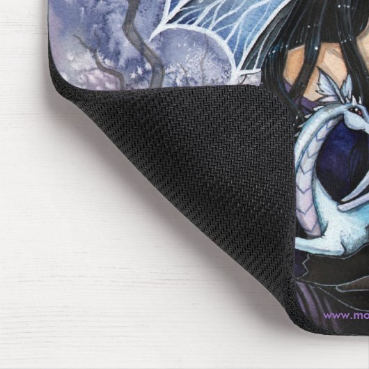 Gothic Fairy Dragon Mousepad von Molly Harrison (Ecke)