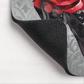 Gothic Fashion Rote Rosen Stiletto Bootie on Grung Mousepad (Ecke)