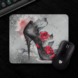 Gothic Fashion Spiked Stiletto und Rote Rose Splas Mousepad