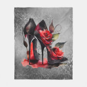 Gothic Fashionista Rote Bottom Stilettos mit Rose Fleecedecke (Vorderseite)