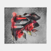 Gothic Fashionista Rote Bottom Stilettos mit Rose Fleecedecke (Vorderseite (Horizontal))