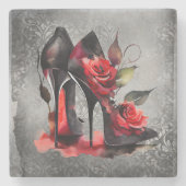 Gothic Fashionista Rote Bottom Stilettos mit Rose Steinuntersetzer (Vorderseite)