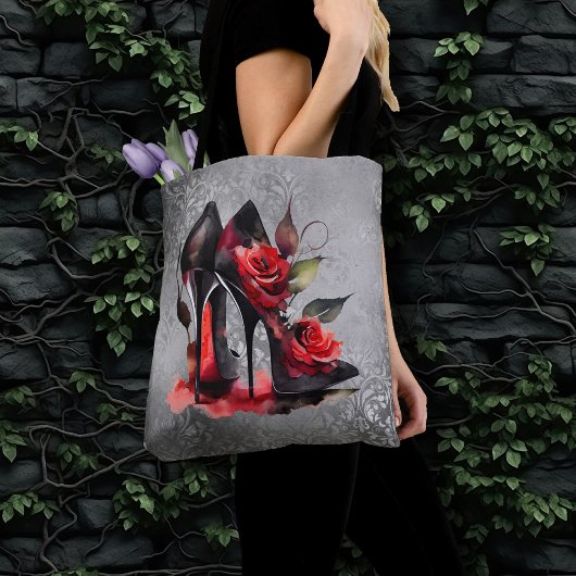 Gothic Fashionista Rote Bottom Stilettos mit Rose Tasche