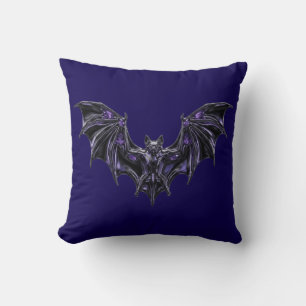 Gothic Fledermaus mit violetten Kristallen metalli Kissen