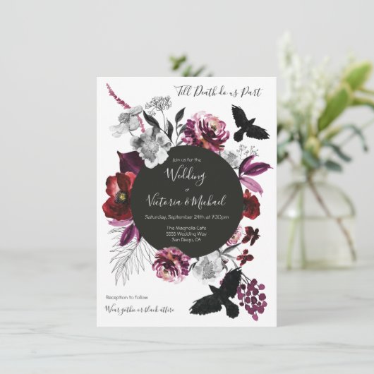 Gothic Floral Dark & Moody Wedding Einladung (Stehend Vorderseite)
