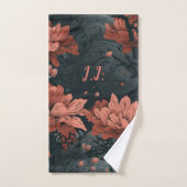 Gothic Floral Monogram Handtuch (Handtuch)