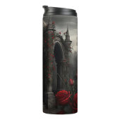Gothic Friedhof Gazebo mit Rote Rosen bei Nacht Thermosbecher (Nach rechts gedreht)