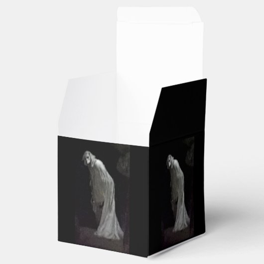 Gothic Ghost Box Geschenkschachtel (Geöffnet)