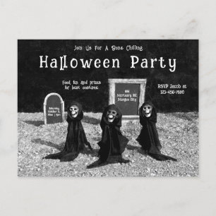Gothic Ghouls im Friedhof Halloween-Party Einladungspostkarte