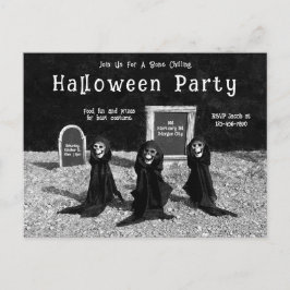 Gothic Ghouls im Friedhof Halloween-Party Einladungspostkarte