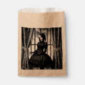 Gothic Girl and Spuk Mansion Geschenktütchen (Vorderseite)