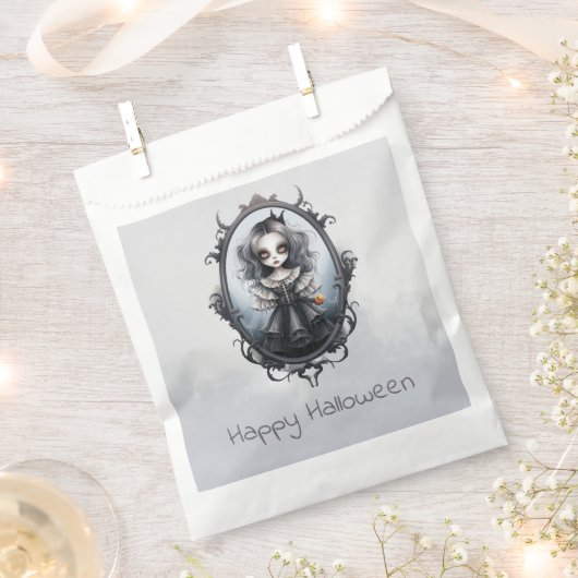 Gothic Girl in Viktorianisch Mirror Happy Hallowee Geschenktütchen (Ausgeschnitten)
