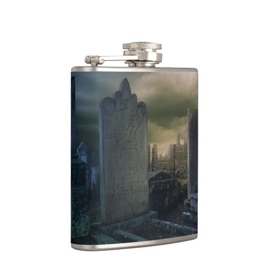 Gothic Graveyard Whiskey Flask Flachmann (Rechts)