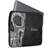Gothic Half Skull Cool Schwarz-Weiß-Grunge Laptopschutzhülle (Vorne Rechts)