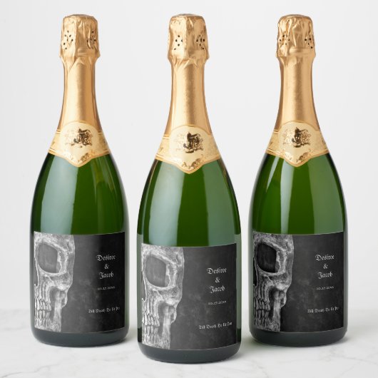 Gothic Half Skull Cool Schwarz-Weiß-Grunge Schaumweinetikett (Flaschen)