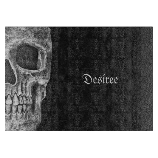 Gothic Half Skull Cool Schwarz-Weiß-Grunge Schneidebrett (Vorderseite)