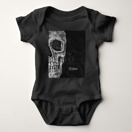 Gothic Half Skull Schwarz und Weiß Cool Grunge Baby Strampler (Vorderseite)