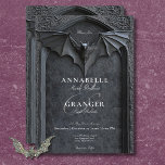 Gothic Halloween Black Bat & Arch Wedding Einladung<br><div class="desc">Mit unserer gotischen oder Halloween-Einladung können Sie die Finsternis genießen und in der Makabre entspannen. Mit einem beeindruckenden schwarzen Steinbogen, der mit einer bedrohlichen Fledermaus geschmückt ist, Set diese Einladung die Bühne für eine dunkle Feier, die sowohl elegant als auch unheimlich ist. Ideal für Paare, die ein einzigartiges und unvergessliches...</div>