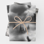 Gothic Halloween Black Castle Clouds Gifting Geschenkpapier Set (Beispiel)