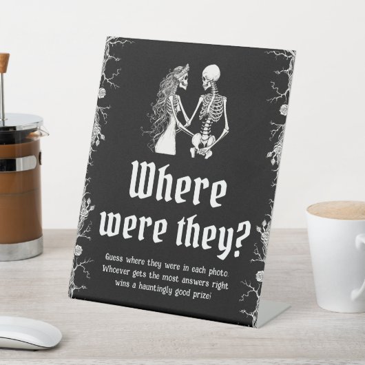 Gothic Halloween Brautparty Wo waren sie? Sockelschild (In SItu)