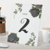Gothic Halloween Roses White Wedding Table Number Sockelschild (In Situ)