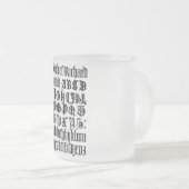Gothic Letters Tasse (VorderseiteRechts)