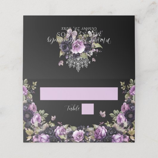 Gothic Lila & Black Moody Florals Quinceañera Platzkarte (Außenseite Aufgefaltet)