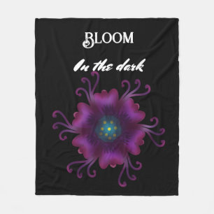 Gothic Lila-Blüten-Dunkle Florale Botanik Fleecedecke