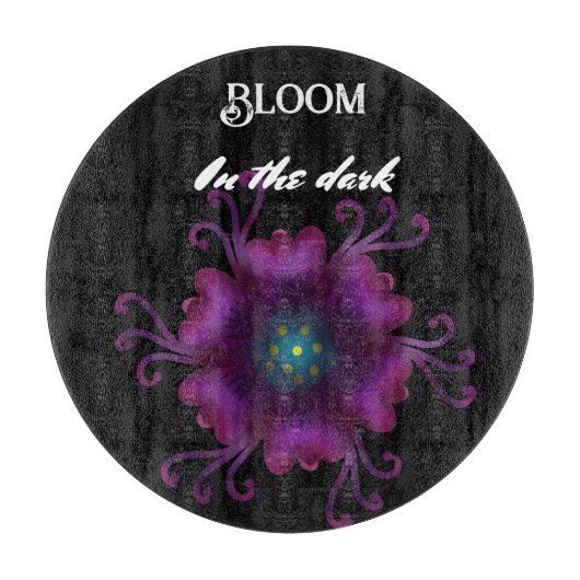 Gothic Lila Blüten Dunkle Florale Botanik Schneidebrett (Vorderseite)