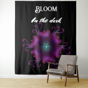 Gothic Lila Blüten Dunkle Florale Botanik Wandteppich