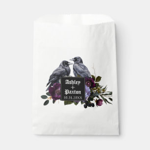 Gothic Lila Floral Bouquet mit Ravens Geschenktütchen