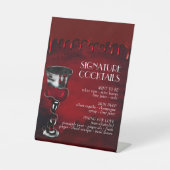 Gothic Luxe | Rotes Blut und Gore Signature Drinks Sockelschild (Vorderseite)