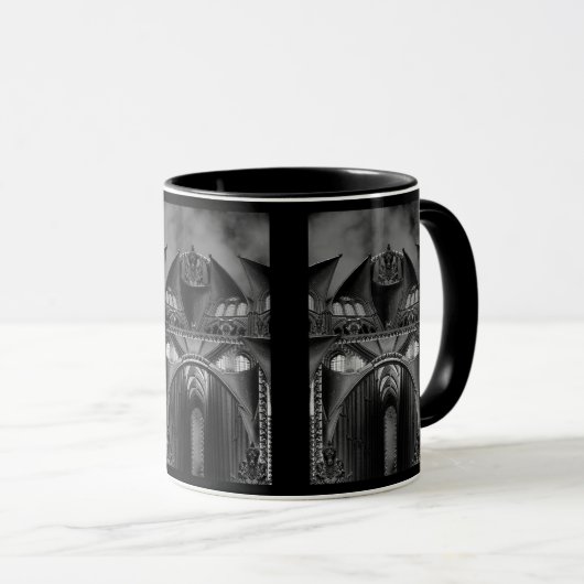 Gothic Mansion Tasse (VorderseiteRechts)