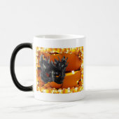 Gothic Mask Trick oder Treat Merchandise Verwandlungstasse (Links)