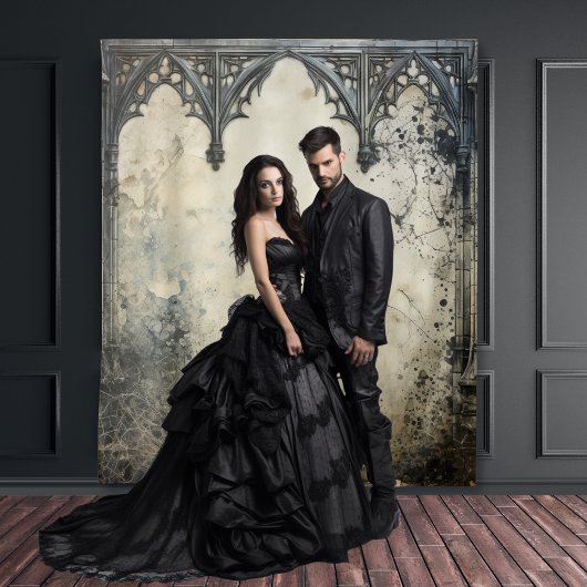 Gothic Moody Scenes Vintag Arches Creme & Black Wandteppich