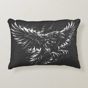 Gothic Raven – von BurnsInHell Dekokissen