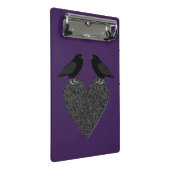 Gothic Ravens und Black Heart Mini Klemmbrett (Schrägansicht)