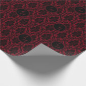 Gothic Red Black Damast Monogramm Geschenkpapier (Ecke)