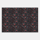Gothic Red Heart and Gray Fine Lines Geschenkpapier Set (Vorderseite)