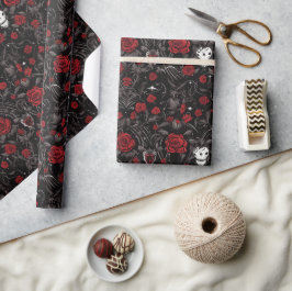Gothic Red Roses and Skulls Geschenkpapier