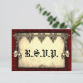 Gothic Red Silk and Gold Skulls Wedding RSVP Karte (Stehend Vorderseite)