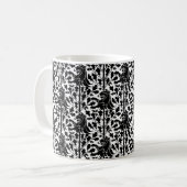 Gothic Revival Lions Coffee Tasse (Vorderseite Links)