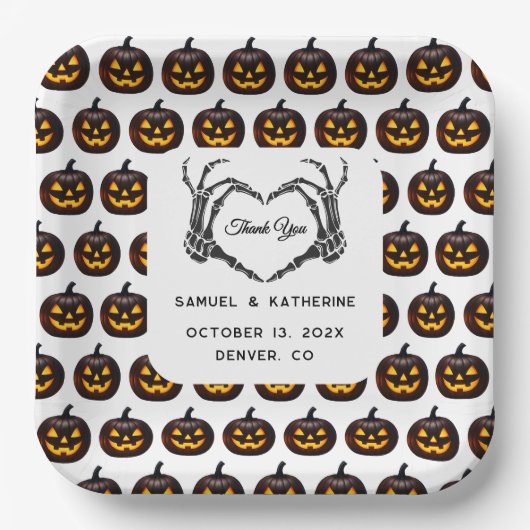 Gothic Romantic Skeleton Hand Halloween Hochzeit Pappteller (Vorderseite)