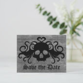 Gothic Save the Date fanged vampire skull Ankündigungspostkarte (Stehend Vorderseite)