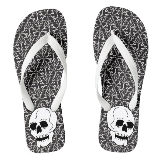 Gothic Schwarz-weiß Damask Muster White Skull Badesandalen (Fußbett)